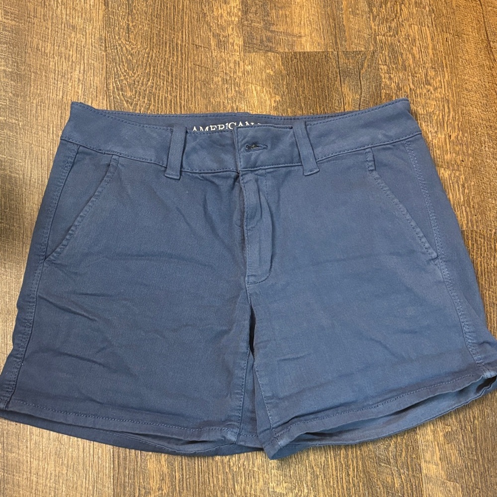 American Eagle Outfitters Women's Navy Blue Bermudas